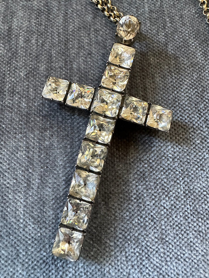 Large Georgian Black Dot Paste Cross
