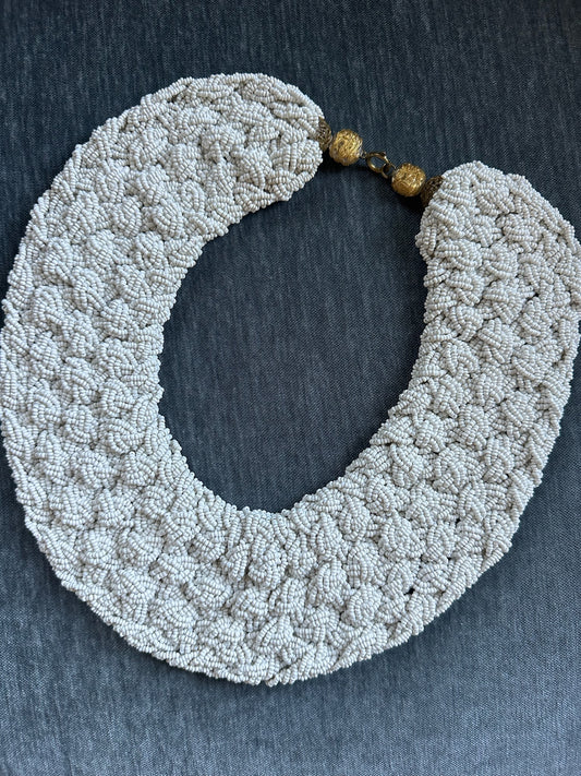 1950s Heavy Handmade White Beaded Woven Collar Necklace