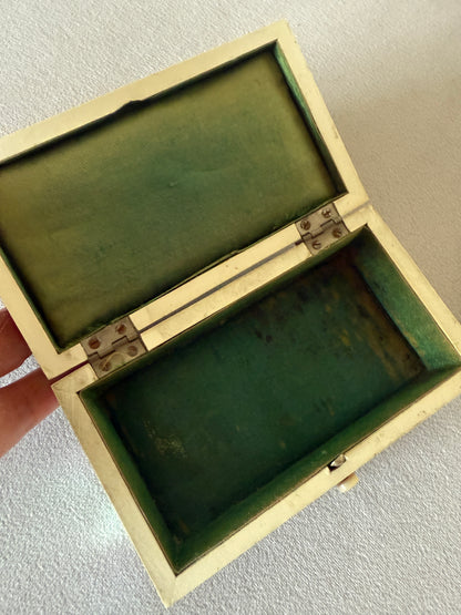 Antique inlaid jewellery box