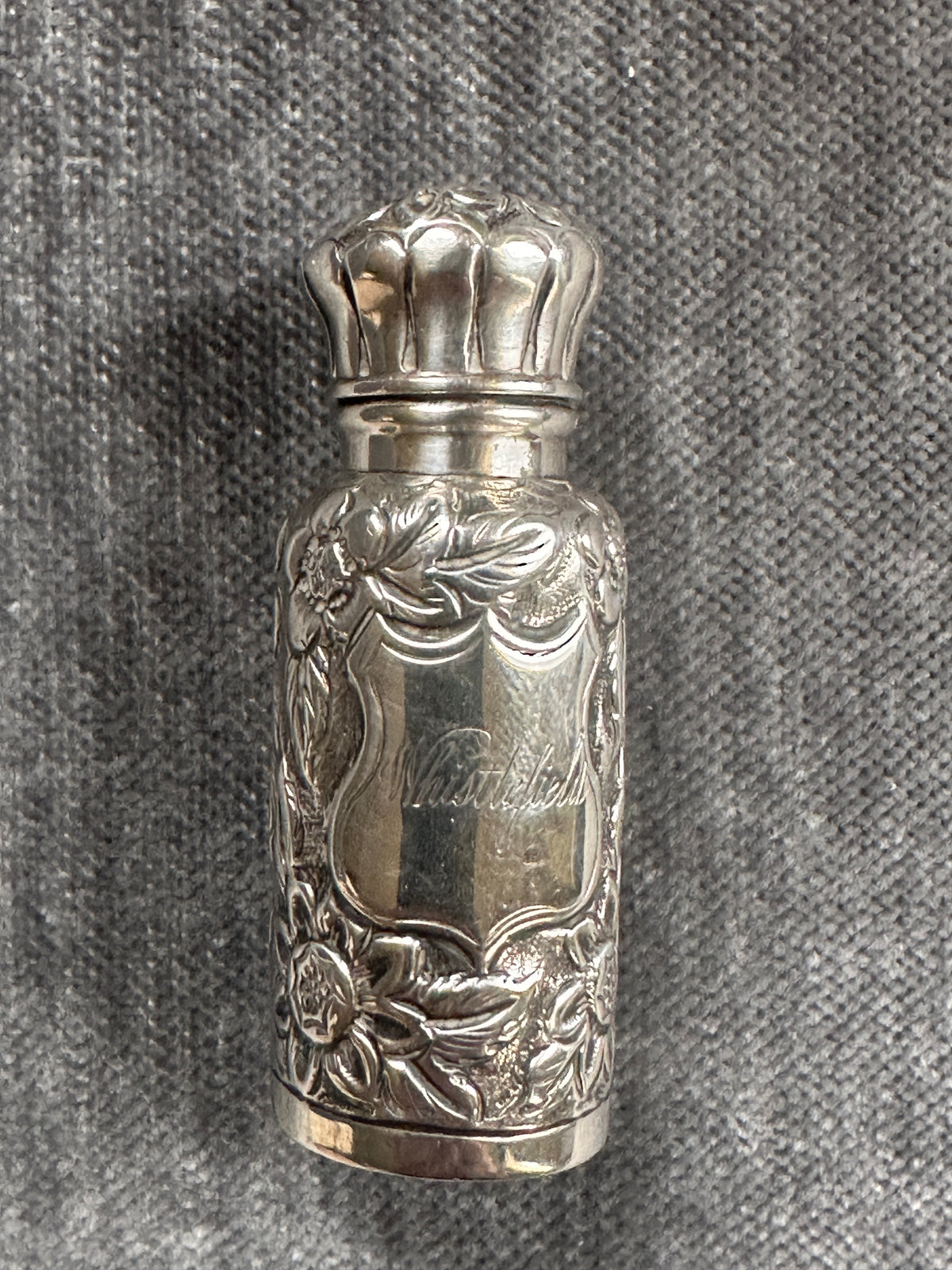 Victorian Sterling Silver Travelling Bottle