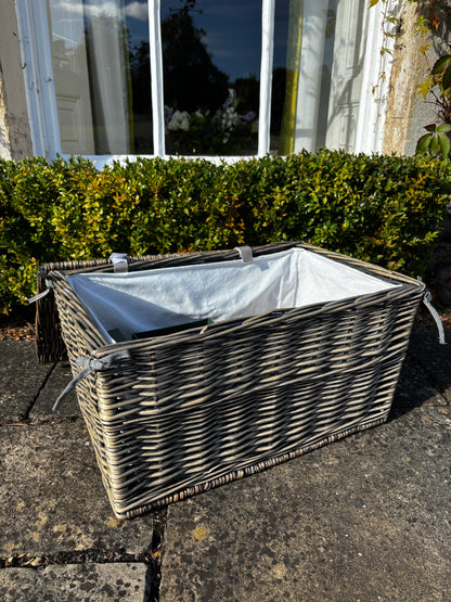 The Large Empty Gift Basket