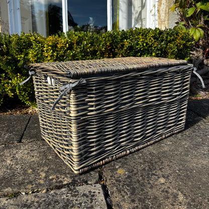 The Large Empty Gift Basket